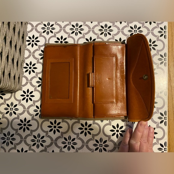 Vintage Dooney & Bourke All Weather Leather Classic Purse and Wallet Bundle - Picture 14 of 16